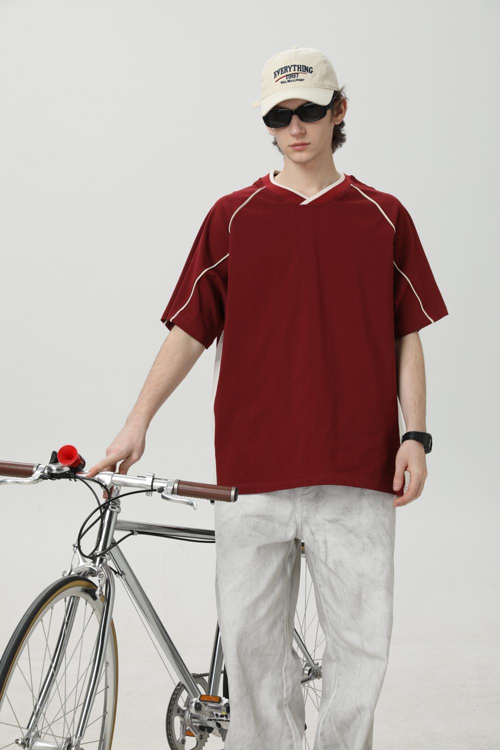 S–2XL 260G Streetwear Retro American-Style Paneled V-Neck T-Shirt, MOQ 10 or 20 pieces. Suitable for workwear & advertising uniforms, custom pattern DIY available 109T